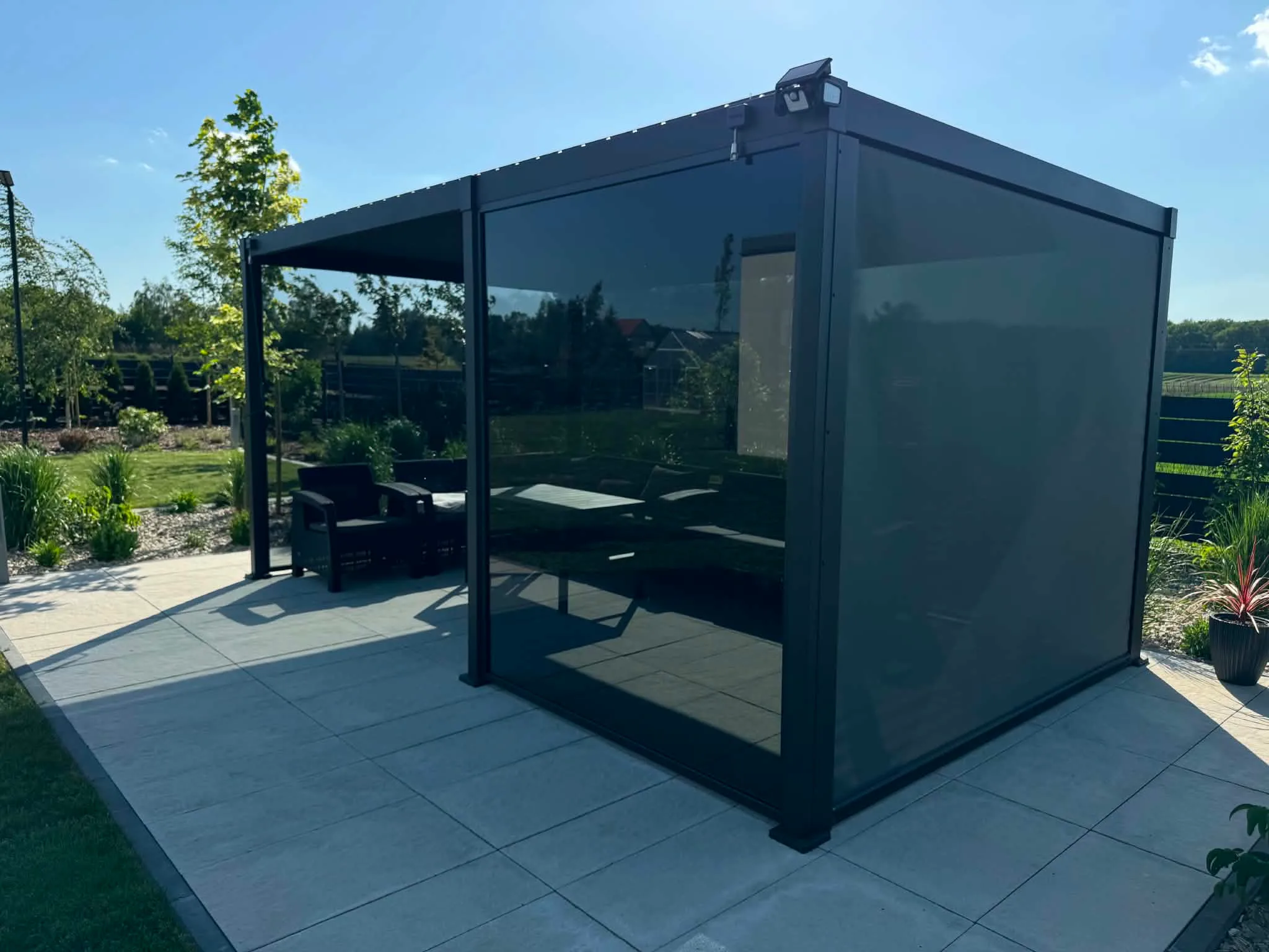 Luksusowy Szklany Salon Vetrano 5×3 m — zdjęcie 2